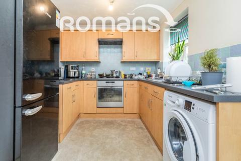 2 bedroom property to rent, Parnell Road, Bristol, BS16