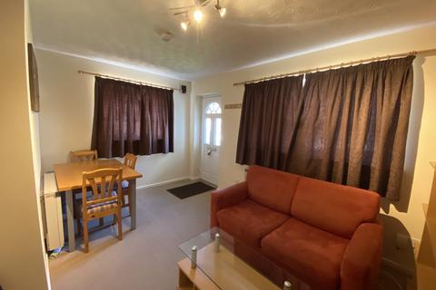 1 bedroom semi-detached house to rent, The Elms, Cambridge CB24