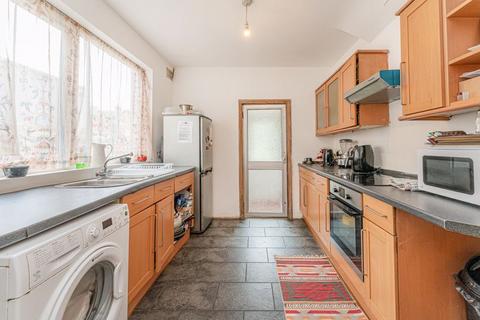3 bedroom terraced house for sale, Clarence Road, Enfield