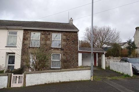 3 bedroom end of terrace house for sale, Drump Road, Redruth - Cash buyers only, family home, requires updating