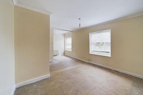 3 bedroom end of terrace house for sale, Drump Road, Redruth - Cash buyers only, family home, requires updating