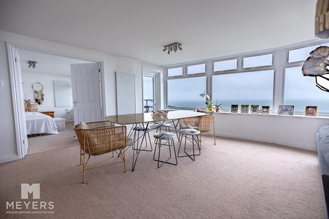 3 bedroom apartment for sale, Carlinford, 26 Boscombe Cliff Road, Bournemouth, BH5