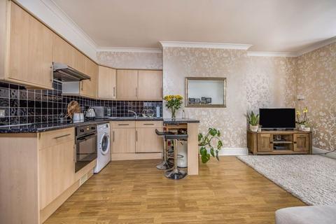 2 bedroom flat for sale, Western Parade, Southsea