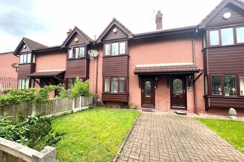 3 bedroom house to rent, Canterbury Gardens, Salford