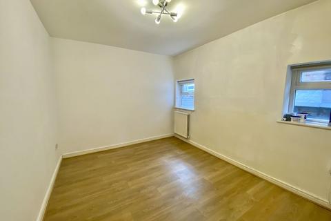 1 bedroom apartment to rent, Northen Grove, Manchester
