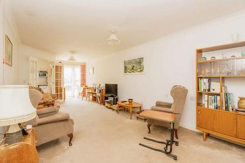 2 bedroom flat for sale, Beaulieu Road, Southampton SO45