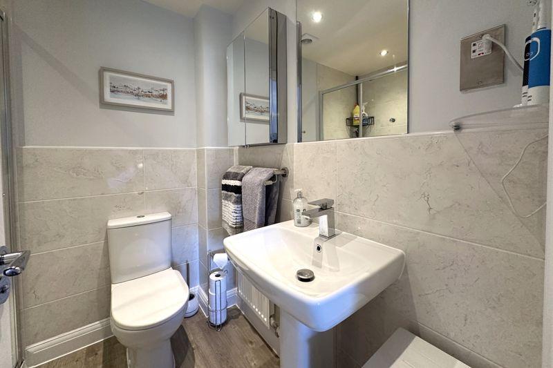 En suite shower room