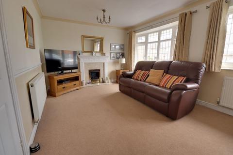 43 Haling Road, Penkridge, Stafford, ST19 5DA