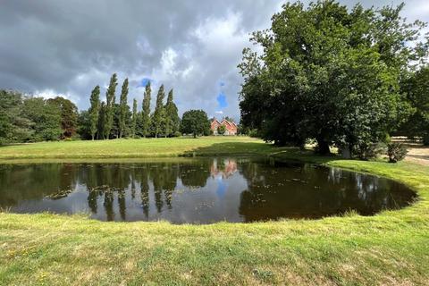 5 bedroom detached house for sale, Cross in Hand, Heathfield