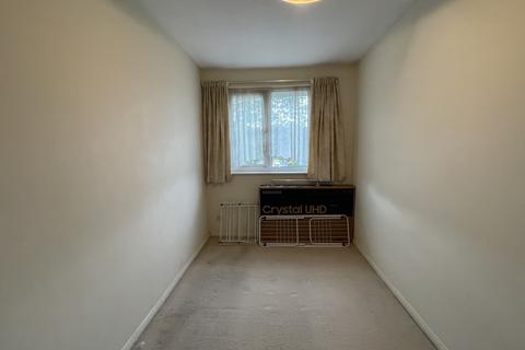 3 bedroom terraced house to rent, Fotherby Court, Maidenhead