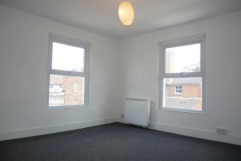1 bedroom flat to rent, Malling Road, Snodland , Kent