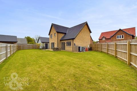 3 bedroom detached house for sale, Coopers Close, Aslacton, Norwich