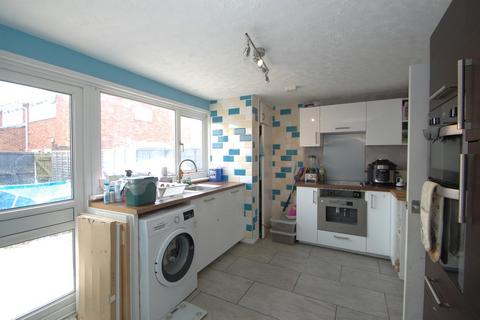15 Eleanor Close, Tiptree, Colchester, CO5 0DP