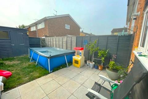 15 Eleanor Close, Tiptree, Colchester, CO5 0DP