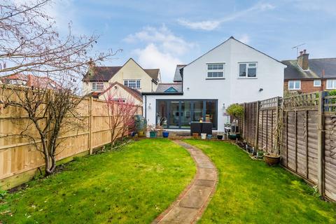 3 bedroom semi-detached house for sale, Orchard Grove, Chalfont St Peter SL9