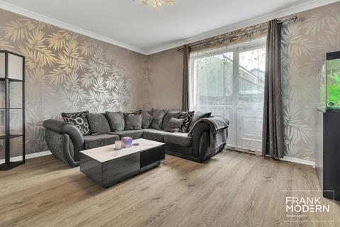 111 Crabtree, Paston, Peterborough, PE4 7EH