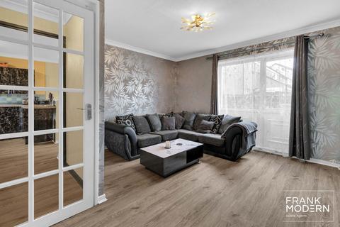 111 Crabtree, Paston, Peterborough, PE4 7EH