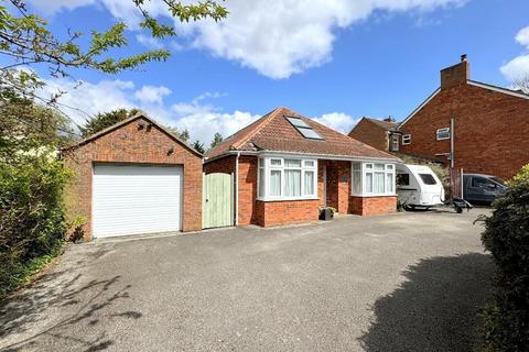 5 bedroom bungalow for sale, Marsh Road, Hilperton Marsh, Trowbridge, Wiltshire, BA14 7PR