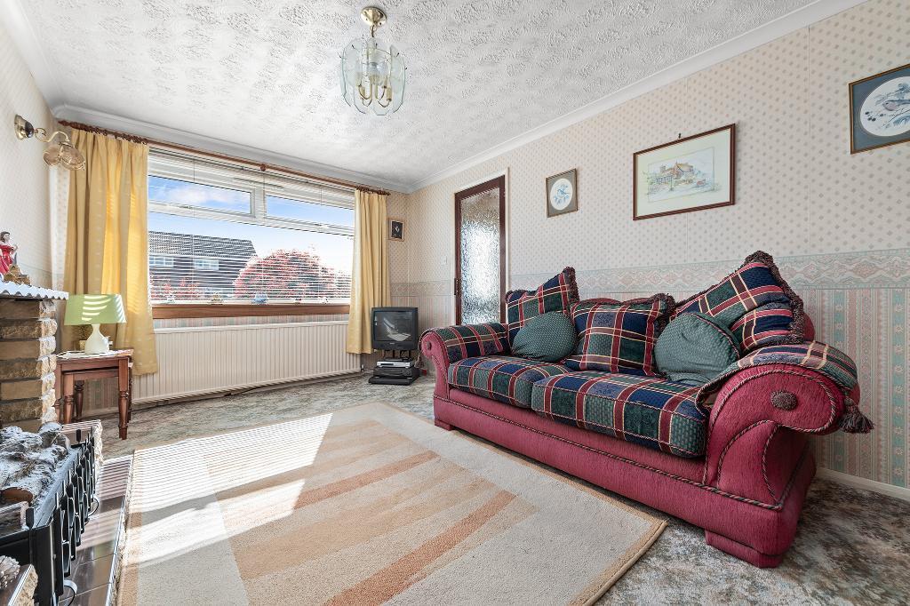 Laurieston, Falkirk FK2 3 bed semidetached house for sale £178,995