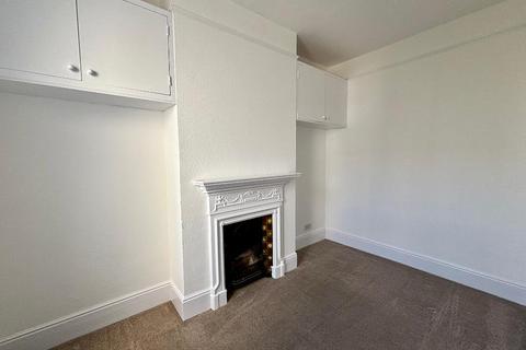 2 bedroom apartment to rent, Addison Road, Hove, East Sussex, BN3 1TN