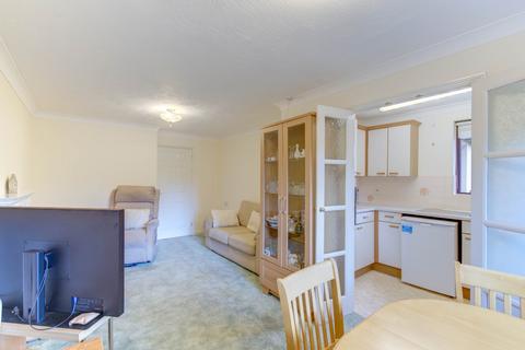 2 bedroom apartment for sale, Ashill Road, Rednal, Birmingham, West Midlands, B45