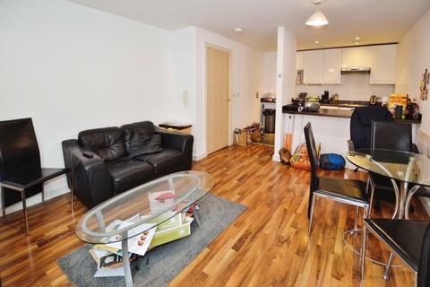 2 bedroom flat for sale, The Quadrangle, 1  Lower Ormond Street, Southern Gateway, Manchester City Centre, M1