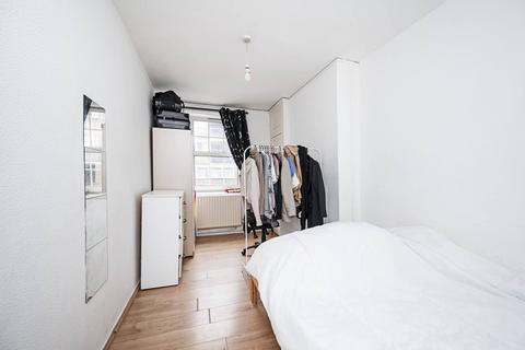 2 bedroom flat for sale, Percival Street, Clerkenwell, London, EC1V