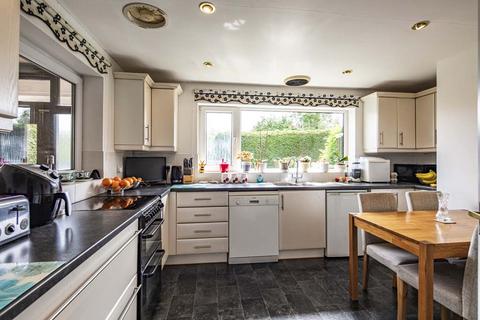 Glenelg Beech Lane, Woodcote, Reading, RG8 0PX