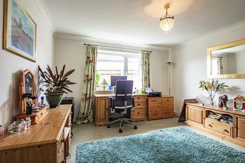 Glenelg Beech Lane, Woodcote, Reading, RG8 0PX
