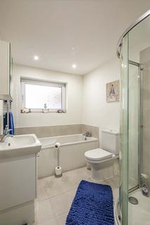 Glenelg Beech Lane, Woodcote, Reading, RG8 0PX