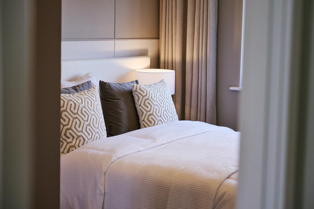 Elmslie Hubbards Walk Bedroom