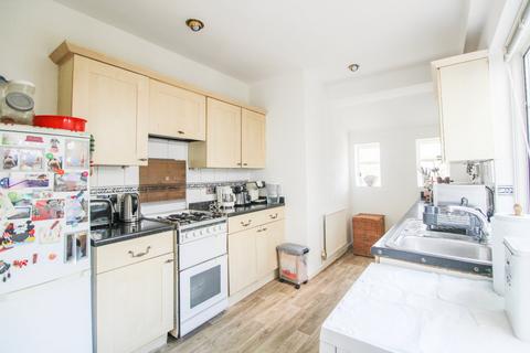 3 bedroom end of terrace house for sale, Davidson Road, Croydon, CR0