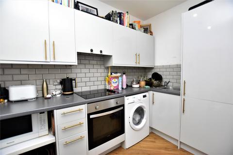 1 bedroom apartment for sale, Birchanger Road, London, SE25