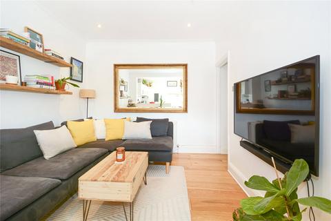 2 bedroom flat for sale, Northbank Road, Walthamstow, London, E17