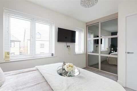 20 Cedar Grove, Waverley, Rotherham, S60 8DA