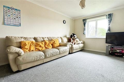 1 bedroom apartment for sale, Newcombe Rise, Yiewsley, West Drayton