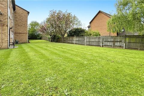 1 bedroom apartment for sale, Newcombe Rise, Yiewsley, West Drayton