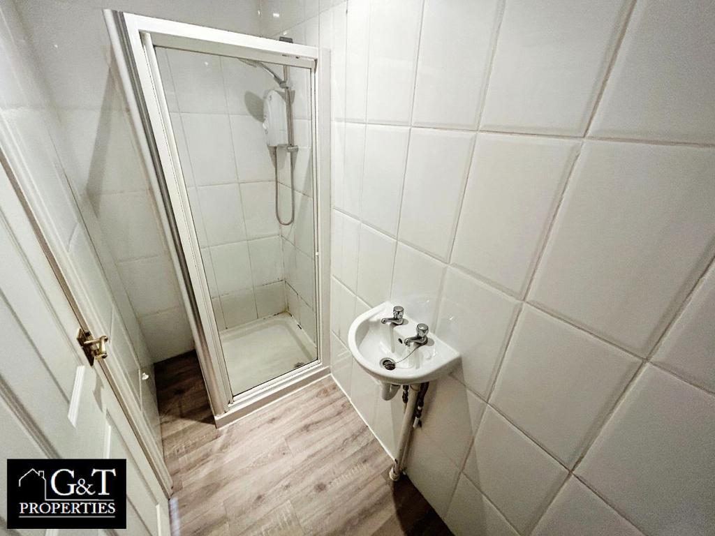 Master En-Suite