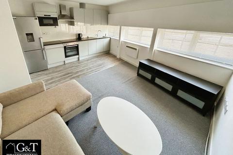 1 bedroom flat to rent, Flat , Hampton Court, High Street, Cradley Heath