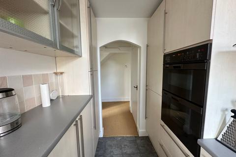 2 bedroom flat to rent, Wykeham House, Gordon Avenue, Stanmore