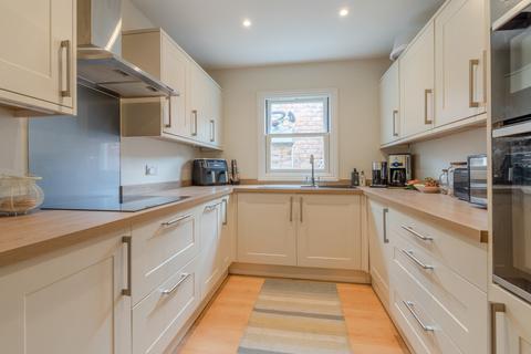 2 bedroom townhouse for sale, St Lukes Court, St Lukes, Cheltenham, GL53