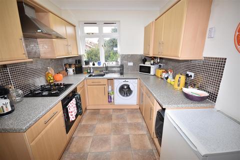 1 bedroom flat for sale, Sylvan Avenue, Woodhall Spa