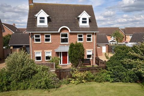 5 bedroom detached house for sale, Bristow Road, Cranwell Village