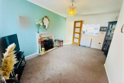 1 bedroom flat for sale, Bratt Street, West Bromwich, B70