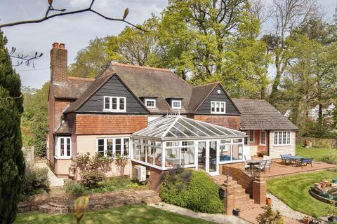 4 bedroom detached house for sale, 112A Tonbridge Road, Hildenborough TN11