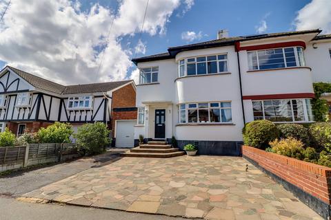4 bedroom semi-detached house for sale, Tattersall Gardens, Leigh-On-Sea SS9