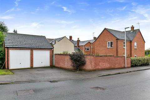 4 bedroom detached house for sale, Waterloo Road, Bidford-On-Avon