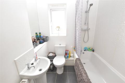 2 bedroom semi-detached house for sale, Penrith Drive, Leeds