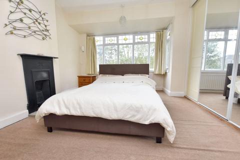2 Wells Croft, Leeds, LS6 4LA