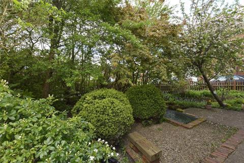 2 Wells Croft, Leeds, LS6 4LA